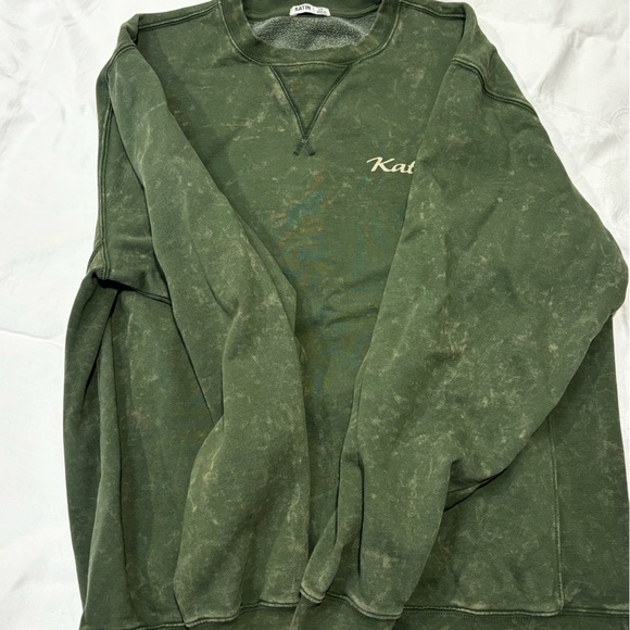 Green Katin Large sweatshirt washed out look with cool design on the back - Picture 2 of 6